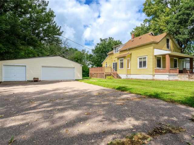 Elk Mound Residential Real Estate