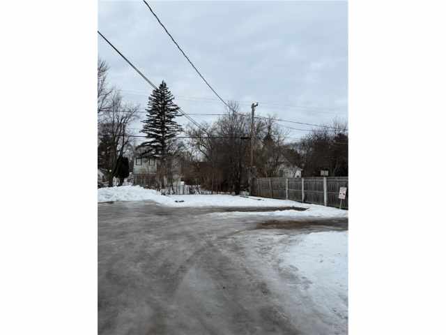 Menomonie Multi-Family Real Estate