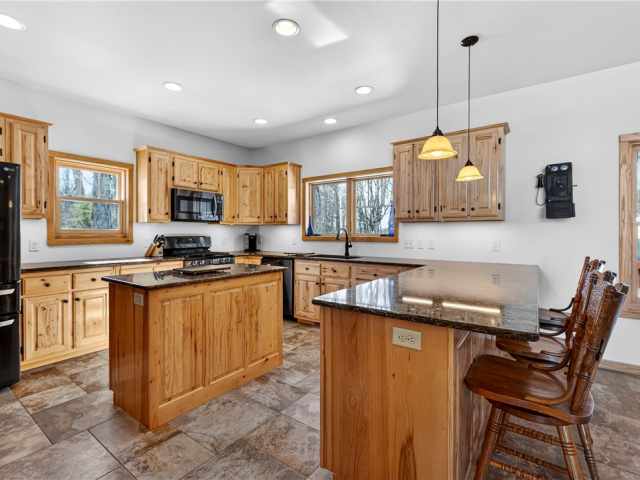 Mikana Residential Real Estate