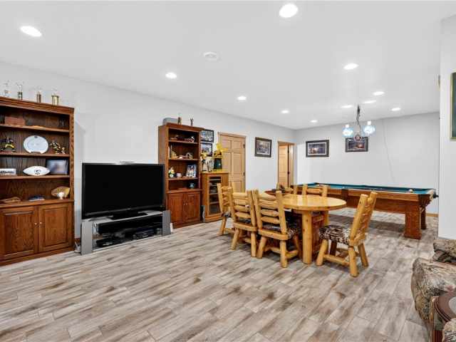 Mikana Residential Real Estate