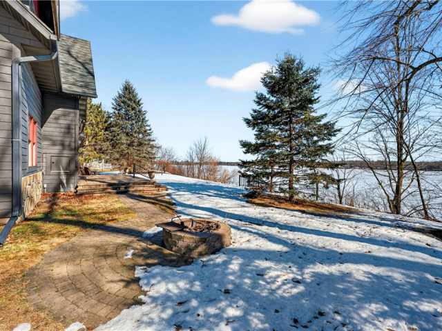 Mikana Residential Real Estate