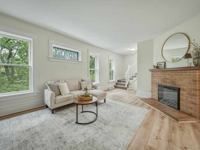 Elk Mound Residential Real Estate