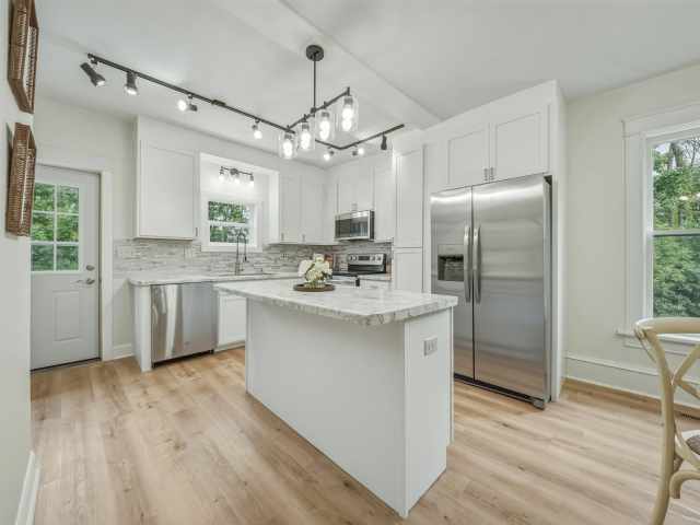 Elk Mound Residential Real Estate
