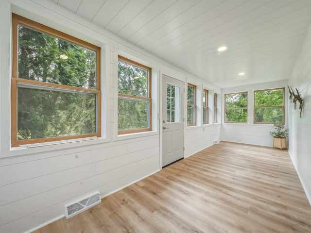 Elk Mound Residential Real Estate