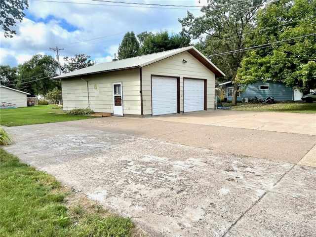 Menomonie Commercial Real Estate