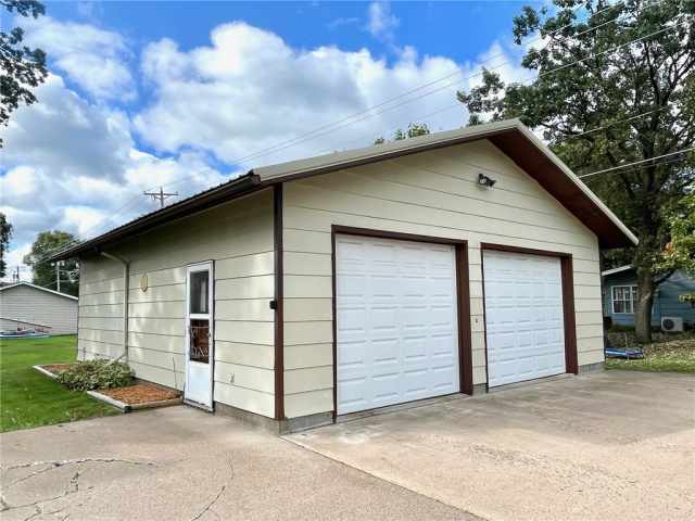 Menomonie Commercial Real Estate