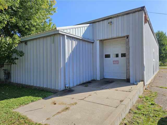 Elk Mound Commercial Real Estate