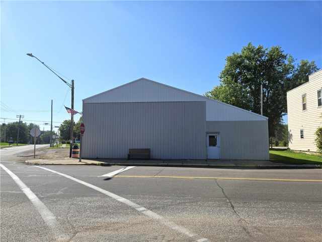 Elk Mound Commercial Real Estate
