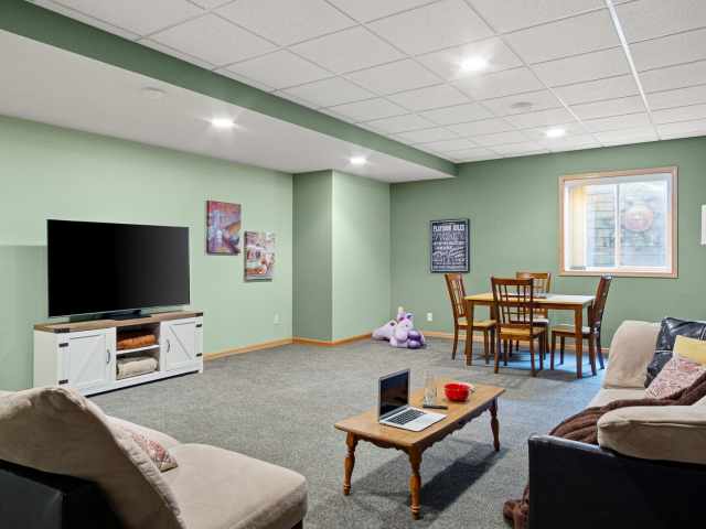 Elk Mound Residential Real Estate