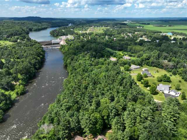 Menomonie Land Real Estate